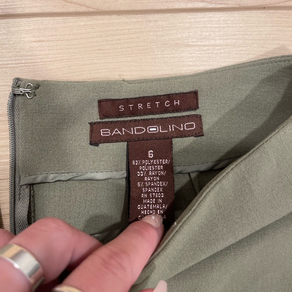 olive green pleated skirt with front slit - Picture 4 of 4